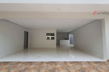 Casa para alugar - 108m&sup2; - Zona IV