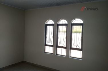 Casa &agrave; venda - 122m&sup2; - Zona VII