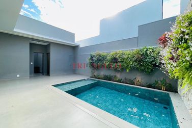Casa &agrave; venda - 247m&sup2; - RESIDENCIAL EURO PARK