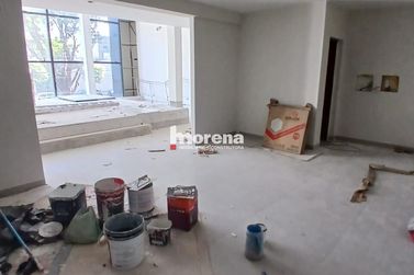 Sal&atilde;o Comercial para alugar - 428m&sup2; - Zona III