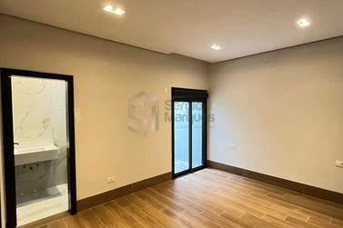 Casa &agrave; venda - 226m&sup2; - Portal das &Aacute;guas