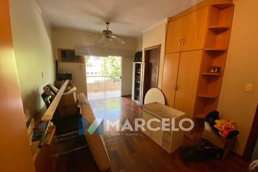 Sal&atilde;o Comercial &agrave; venda - Zona I