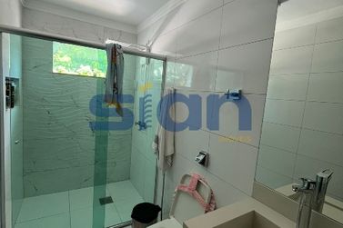 Casa &agrave; venda - 340m&sup2; - 