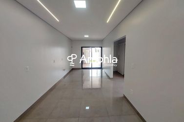Casa &agrave; venda - 108m&sup2; - Jardim Gisela