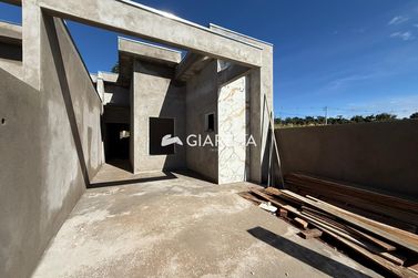 Casa &agrave; venda - 65m&sup2; - VILA PIONEIRO