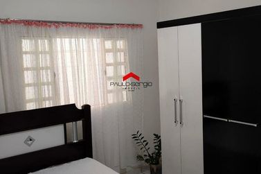 Casa &agrave; venda - 130m&sup2; - Jardim Vit&oacute;ria