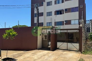Apartamento &agrave; venda - 48m&sup2; - Zona II