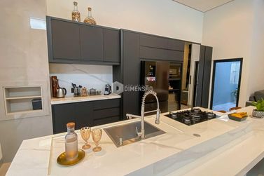 Casa &agrave; venda - 132m&sup2; - Jardim Santa Clara