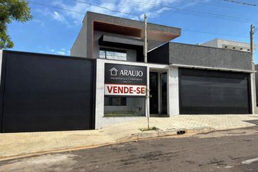 Casa &agrave; venda - 195m&sup2; - Parque Interlagos
