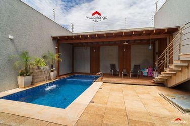 Sobrado &agrave; venda - 225m&sup2; - Jardim Petr&oacute;polis