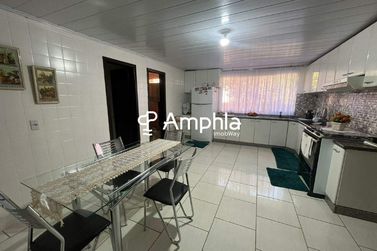 Casa &agrave; venda - 170m&sup2; - Centro