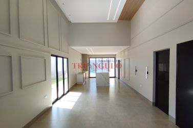 Casa &agrave; venda - 135m&sup2; - PARQUE RESIDENCIAL INTERLAGOS II