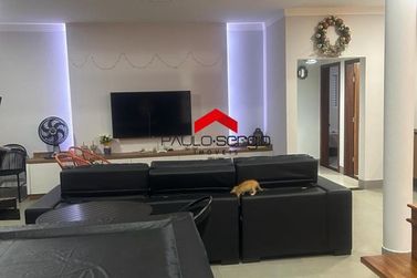 Casa &agrave; venda - 215m&sup2; - Porto Camargo