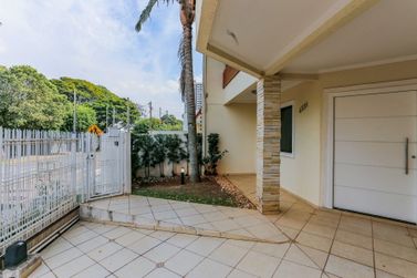 Sobrado &agrave; venda - 280m&sup2; - Zona II