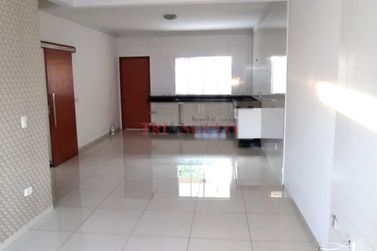 Sobrado &agrave; venda - 257m&sup2; - ZONA VII