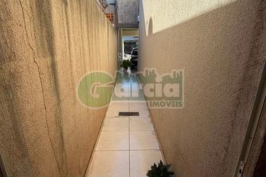 Casa &agrave; venda - 147m&sup2; - Parque Residencial It&aacute;lia