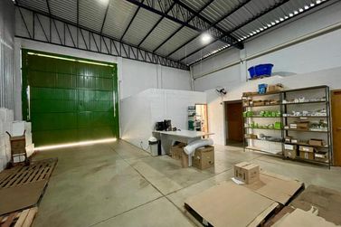 Sal&atilde;o Comercial &agrave; venda - 1145m&sup2; - JARDIM PORTUGUES
