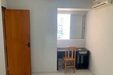 Apartamento para alugar - 49m&sup2; - ZONA III