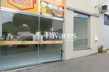 Sala Comercial para alugar - 108m&sup2; - Zona VII