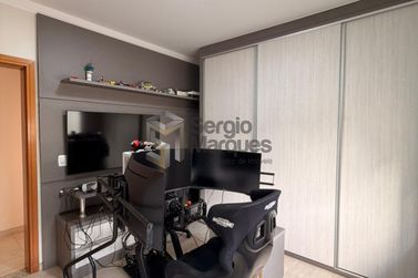 Sobrado &agrave; venda - 227m&sup2; - Condom&iacute;nio Ecoville