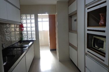 Apartamento &agrave; venda - 106m&sup2; - Zona I