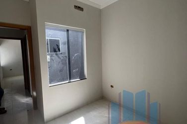 Casa &agrave; venda - 80m&sup2; - Parque Residencial Tokio