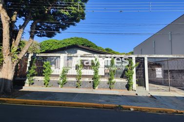 Casa &agrave; venda - 99m&sup2; - Zona VII