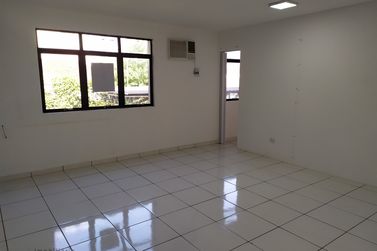 Sala Comercial para alugar - 37m&sup2; - ZONA I