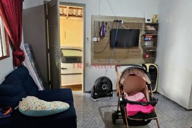 Casa &agrave; venda - 84m&sup2; - CONJUNTO RESIDENCIAL VINTE E SEIS D