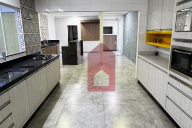 Casa para alugar - 197m&sup2; - Jardim Yoshi