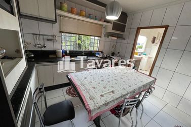 Sobrado &agrave; venda - 285m&sup2; - Zona VI