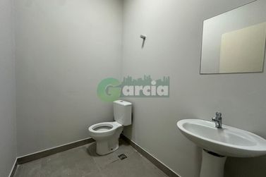 Sal&atilde;o Comercial para alugar - Zona VII