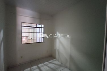 Casa &agrave; venda - 80m&sup2; - JARDIM COOPAGRO