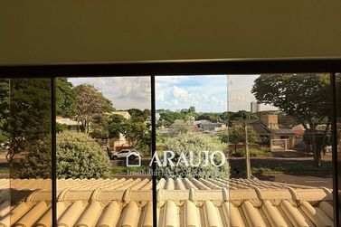 Sobrado &agrave; venda - 351m&sup2; - ZONA II