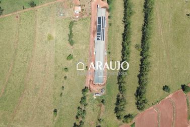 Ch&aacute;cara &agrave; venda - 35500m&sup2; - Zona rural