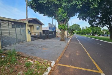 Casa &agrave; venda - 123m&sup2; - ZONA 06