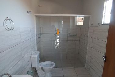 Casa para alugar - 70m&sup2; - Zona 06
