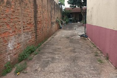 Sal&atilde;o Comercial &agrave; venda - 525m&sup2; - Zona VI