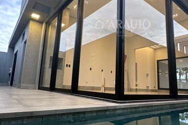 Casa &agrave; venda - 163m&sup2; - Paysage Unique Condom&iacute;nio