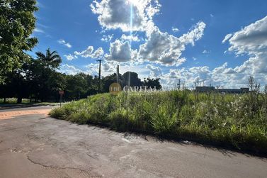 Terreno &agrave; venda - 1416m&sup2; - Zona I