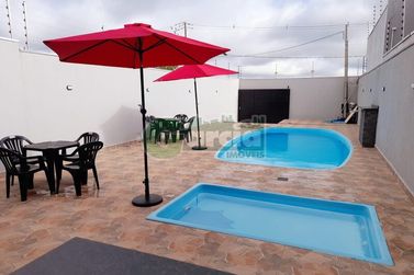 Ch&aacute;cara &agrave; venda - 186m&sup2; - Cruzeiro do Oeste