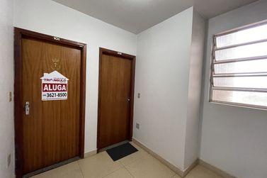Apartamento para alugar - 42m&sup2; - ZONA III
