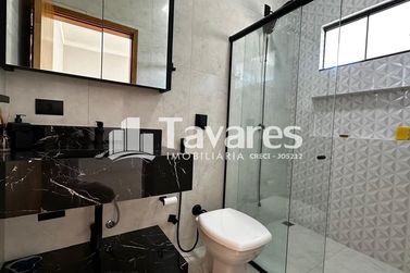 Casa &agrave; venda - 110m&sup2; - Portugu&ecirc;s