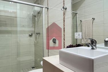 Casa &agrave; venda - 233m&sup2; - Jardim Tamoio