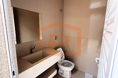 Casa &agrave; venda - 121m&sup2; - Jardim Caravelle