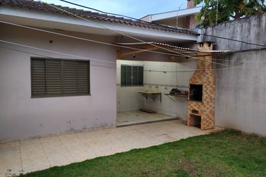 Casa &agrave; venda - 107m&sup2; - JARDIM PARAISO