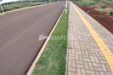 Terreno &agrave; venda - 360m&sup2; - VILA INDUSTRIAL