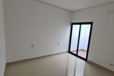 Casa &agrave; venda - 153m&sup2; - CONDOM&Iacute;NIO PAYSAGE ASSENZA