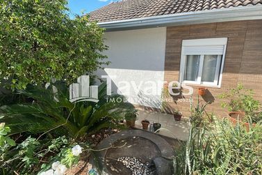 Casa &agrave; venda - 94m&sup2; - Conjunto Habitacional Sonho Meu