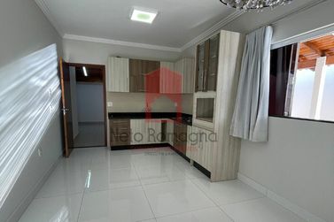 Casa &agrave; venda - 150m&sup2; - Jardim Floren&ccedil;a